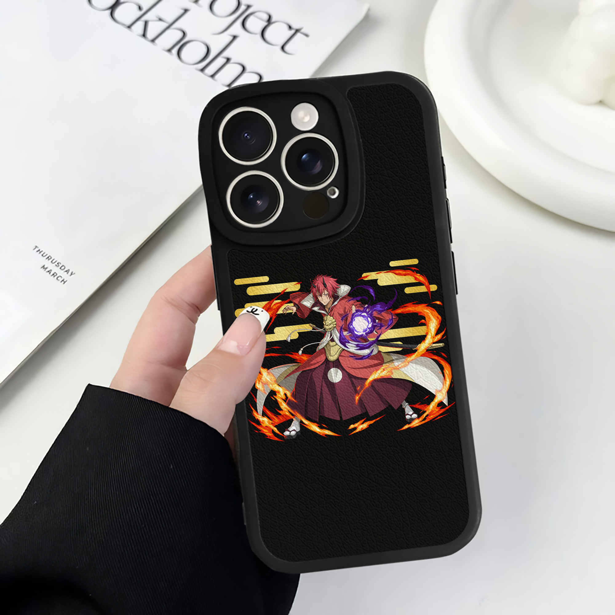 （画像用） 転スラ Regarding Reincarnated to Slime 【iPhone 16シリーズ対応】シリコンスマホケース（レザー調） 材質：シリコン